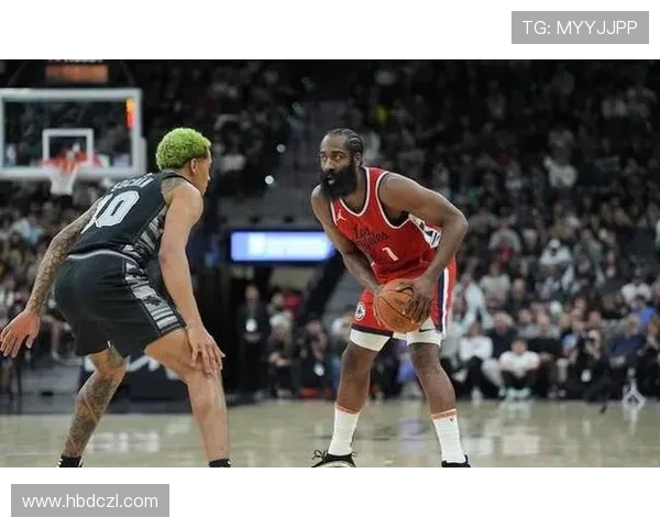 维克托·文班亚马：未来篮球巨星如何突破自我与挑战极限