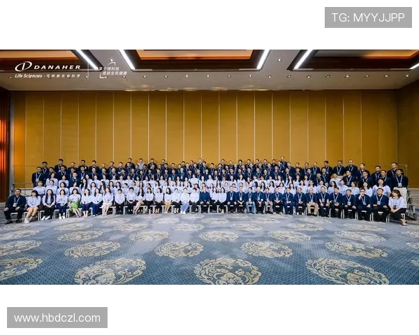 南京羽毛球队实力解析：聚焦训练与比赛中的卓越表现与发展潜力