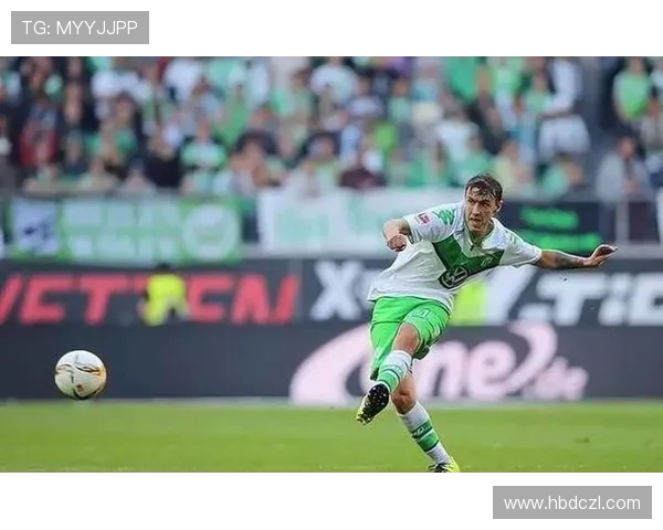 勒沃库森迎战帕德博恩全力争胜力争德甲积分榜上升 勒沃库森迎战帕德博恩全力争胜力争德甲积分榜上升